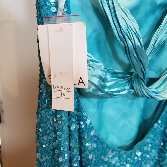 Scala formal gown size 14 NWT - Picture 4 of 6